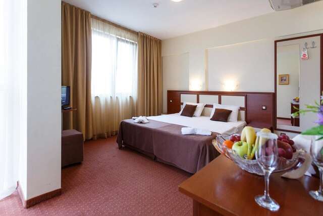 Отель Nadejda Hotel София-20